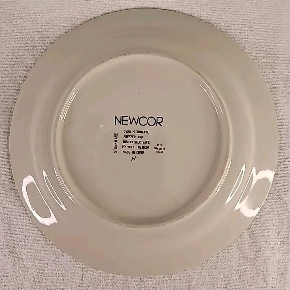 China Newcor Stoneware Bread Plate 4027 Satellite Black 7 1/2